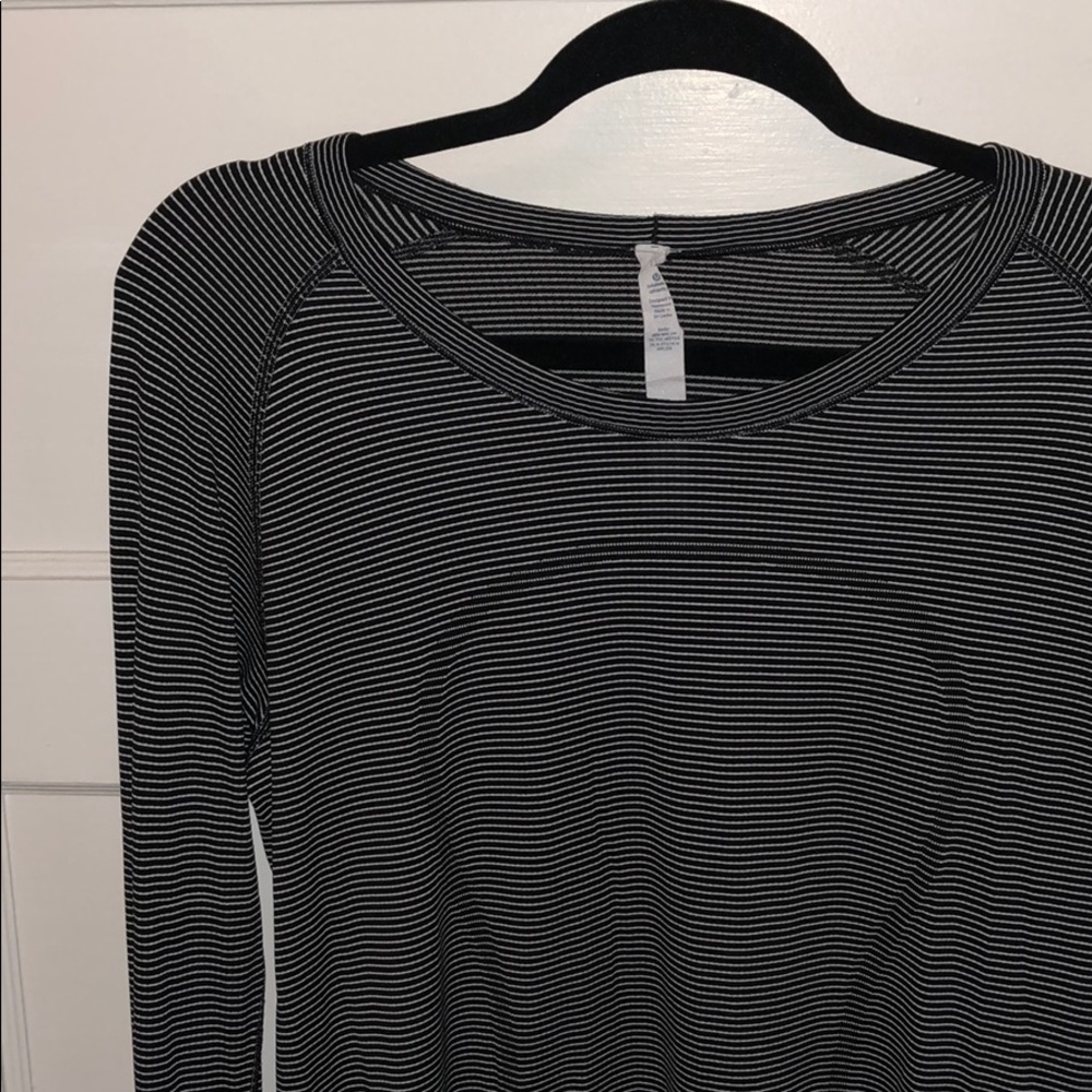 Lululemon swiftly tech long sleeve